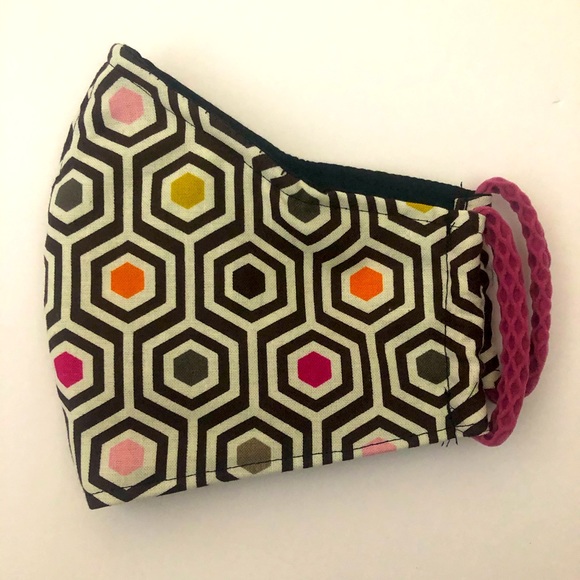Hexagon Pattern Face Mask for kids and adults - Picture 1 of 3